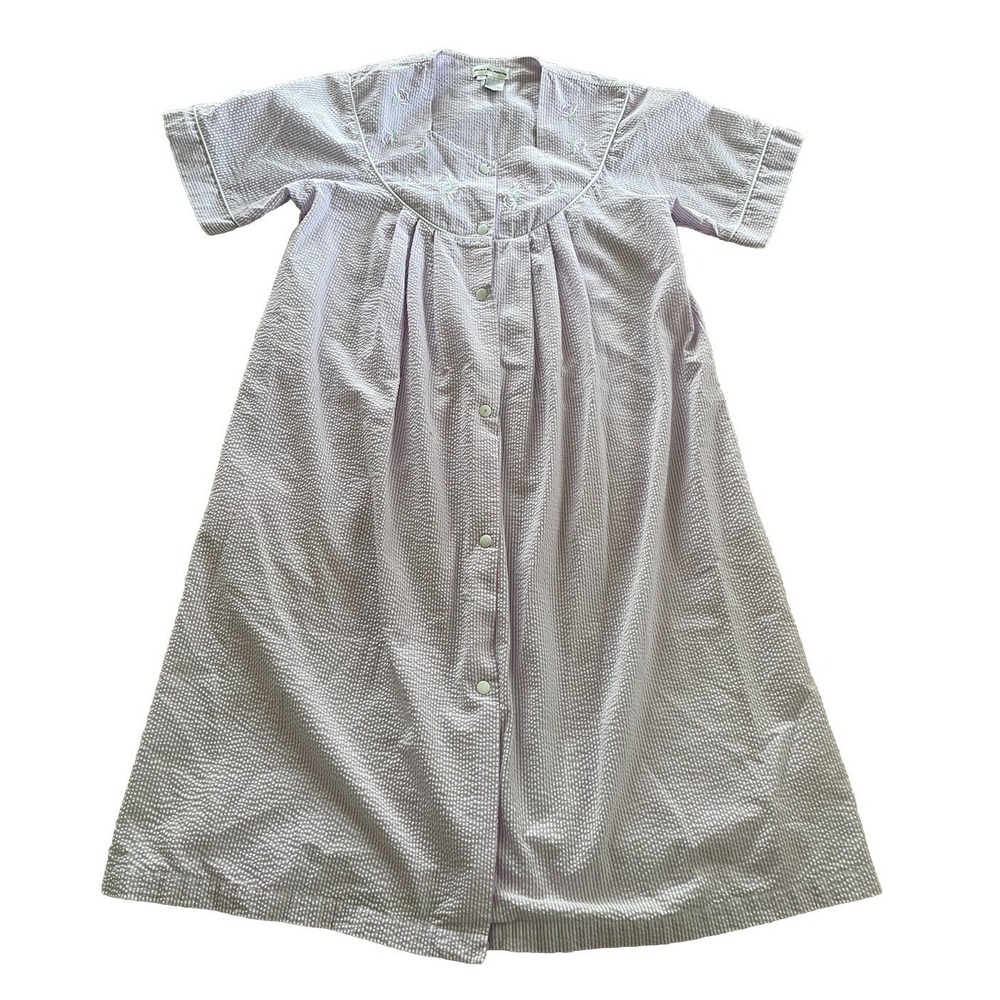 MISS ELAINE Seersucker Snap Up Lavender Housecoat Robe Embroidered Stripe Size M